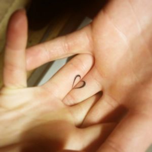 tatuaje-parejas-corazon