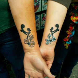 tatuaje-parejas-madre-hija-familia-amigos1