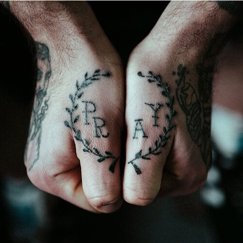 tatuaje en las manos 2.jpg